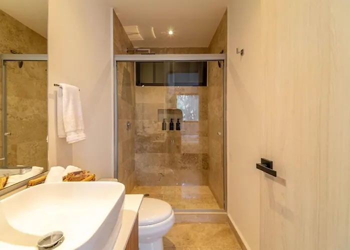 Lux 2 Bd Corner W Swim Up Pool Aldea Zama Holiday home