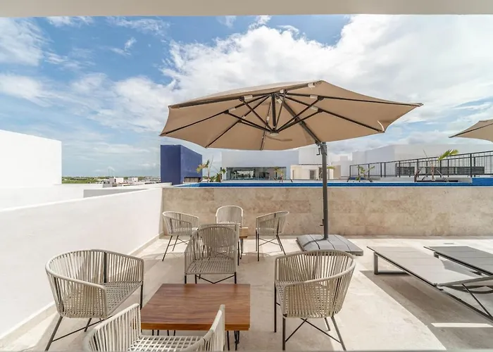 Lux 2 Bd Corner W Swim Up Pool Aldea Zama *