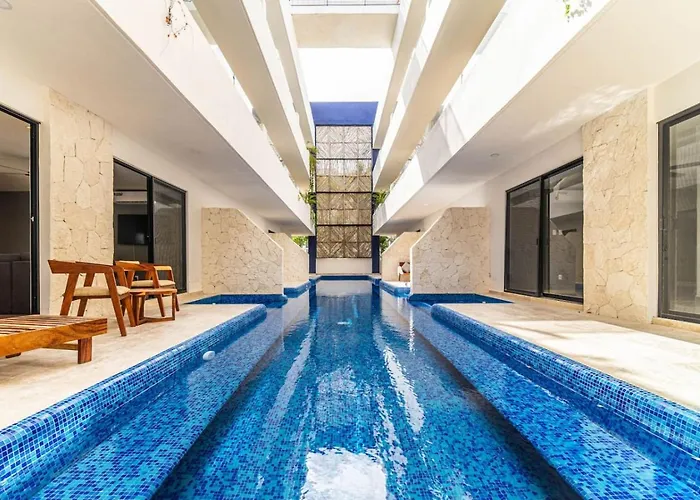 Lux 2 Bd Corner W Swim Up Pool Aldea Zama