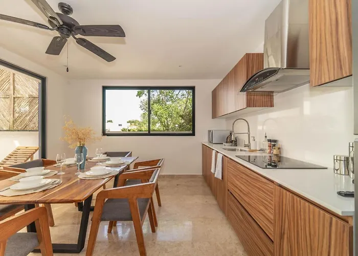 Lux 2 Bd Corner W Swim Up Pool Aldea Zama Holiday home
